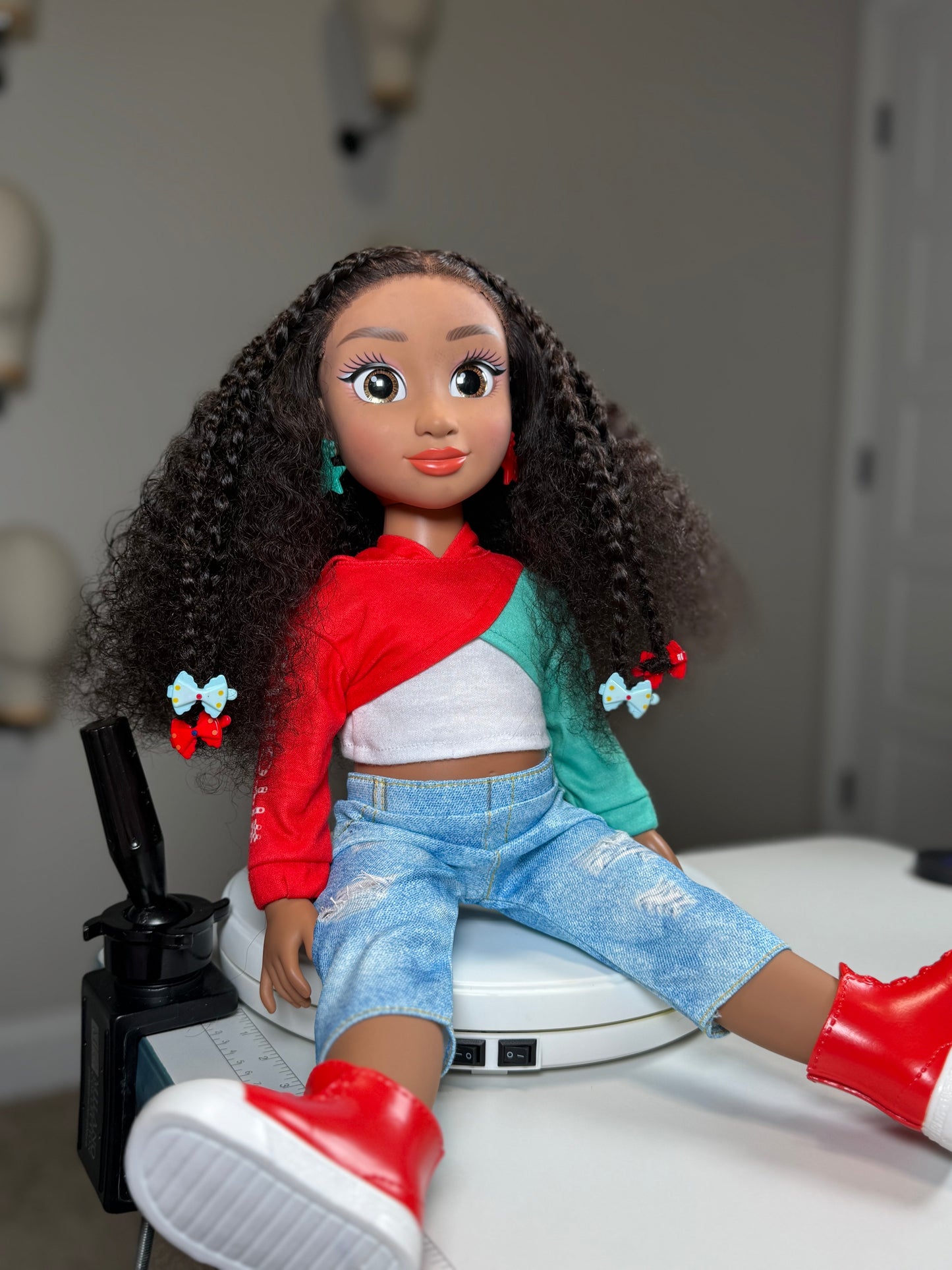 Mini Manes🎀-Big Style for Little Dolls (18 INCH DOLL WIGS).