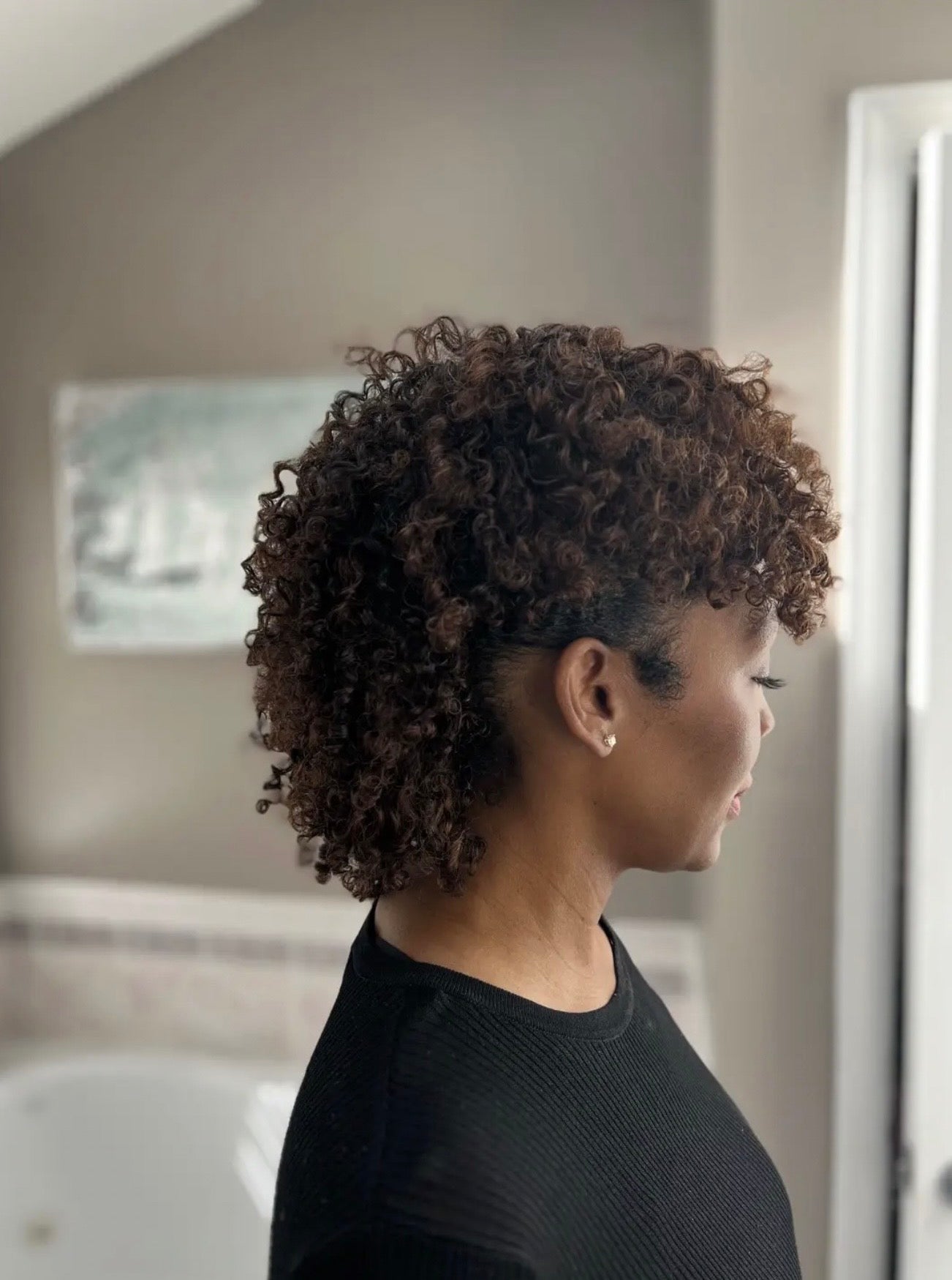 Majesty Hawk – Human Hair Kinky Curly Mohawk