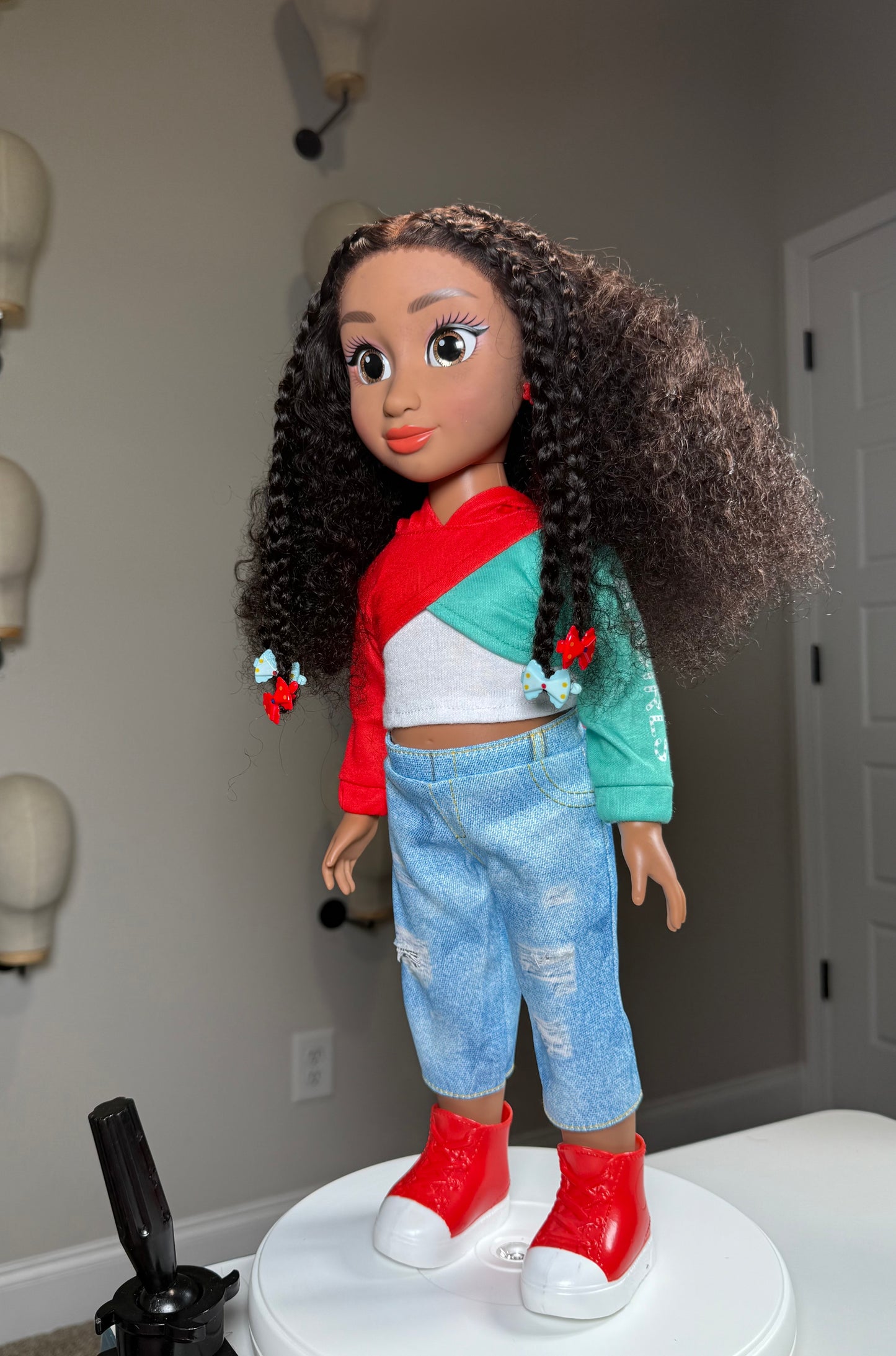 Mini Manes🎀-Big Style for Little Dolls (18 INCH DOLL WIGS).